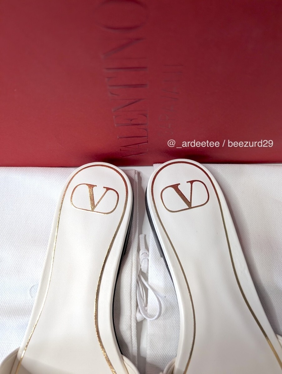 VALENTINO GARAVANI ◆ Chain 1967 Leather Sandal VALENTINO GARAVANI CHAIN 1967 LEATHER SANDALS $890 (BLACK