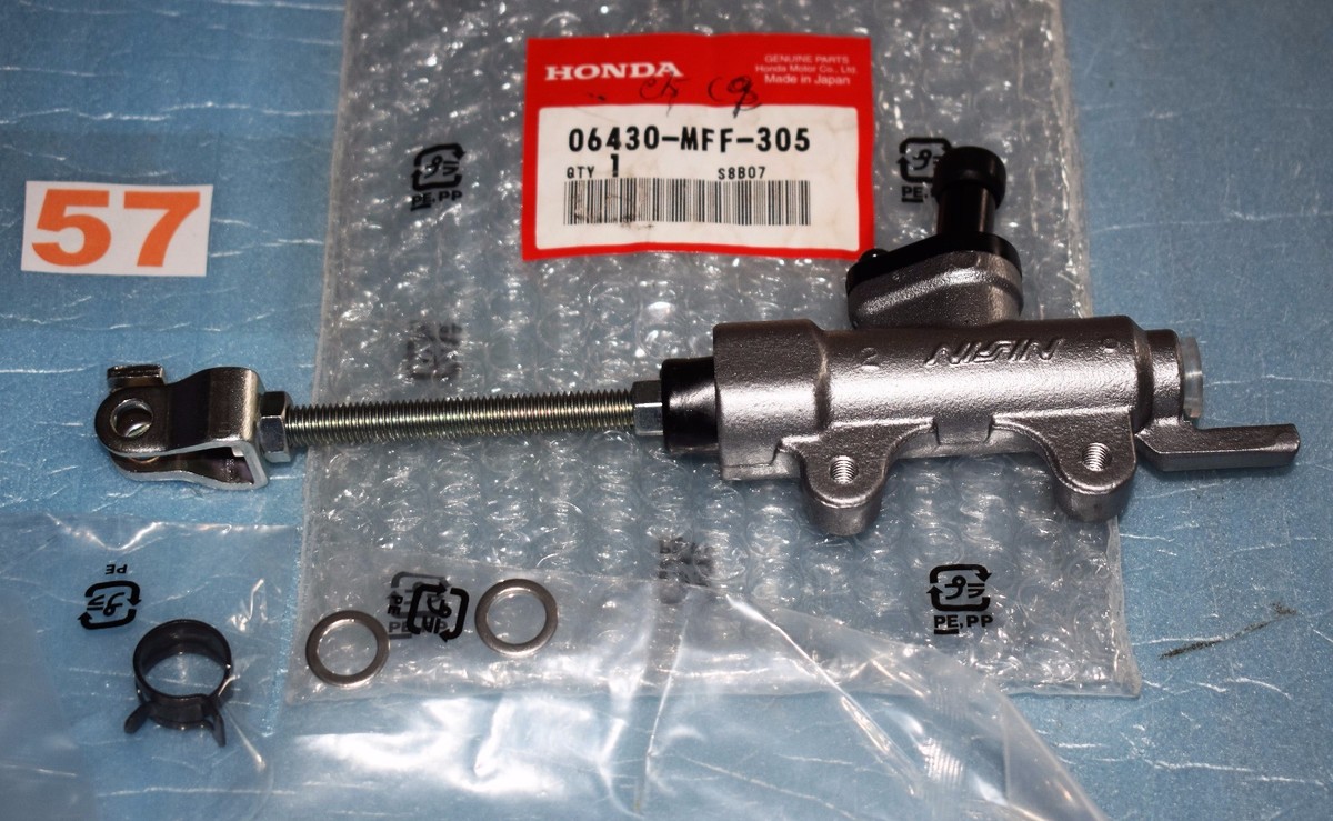 BRAS DE SUSPENSION inférieur arrière gauche pour MERCEDES-BENZ CLK 2002 BRAS DE SUSPENSION inférieur arrière gauche pour MERCEDES-BENZ CLK 2002