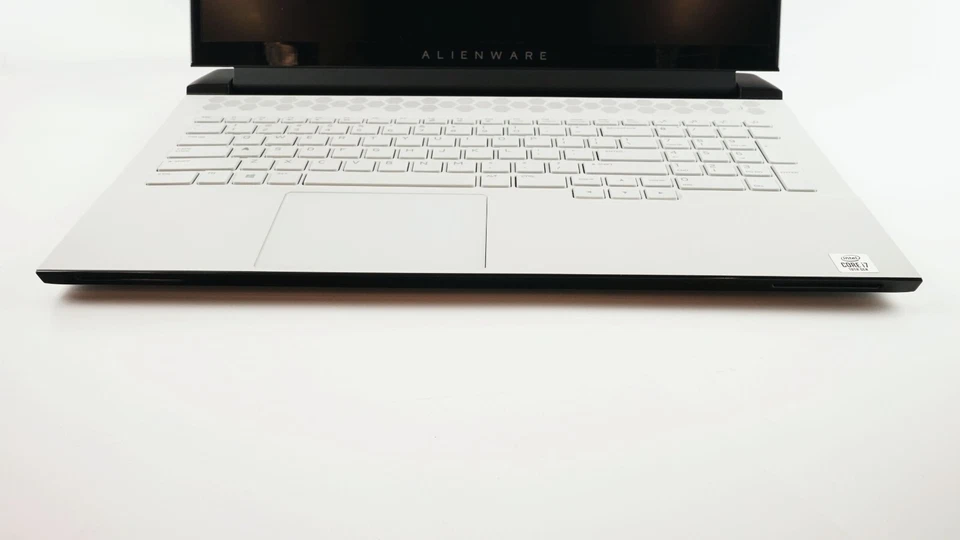 Alienware Gaming Laptop, i7 10875H, 32GB RAM, 1TB SSD, 17.3" FHD 144Hz, RTX GPU - Image 3 of 4