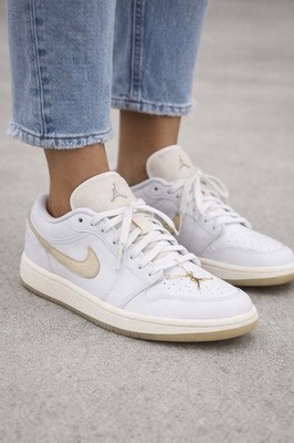 Nike Air Jordan 1 Low SE WMNS Size 9 Sail Gold Ivory Women
