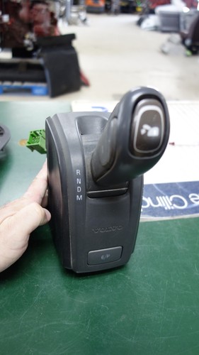 Volvo ATO2612D Transmission Electric Shifter - Used | P/N 22583043
