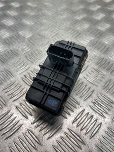 BMW 5 F10 F11 2015 Diesel 135kW Ladedrucksteller Stellmotor Turbolader 6NW010430