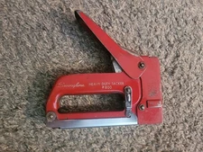 Vintage Red SWINGLINE #800 Heavy Duty Tacker Tack Hand Tool Stapler 