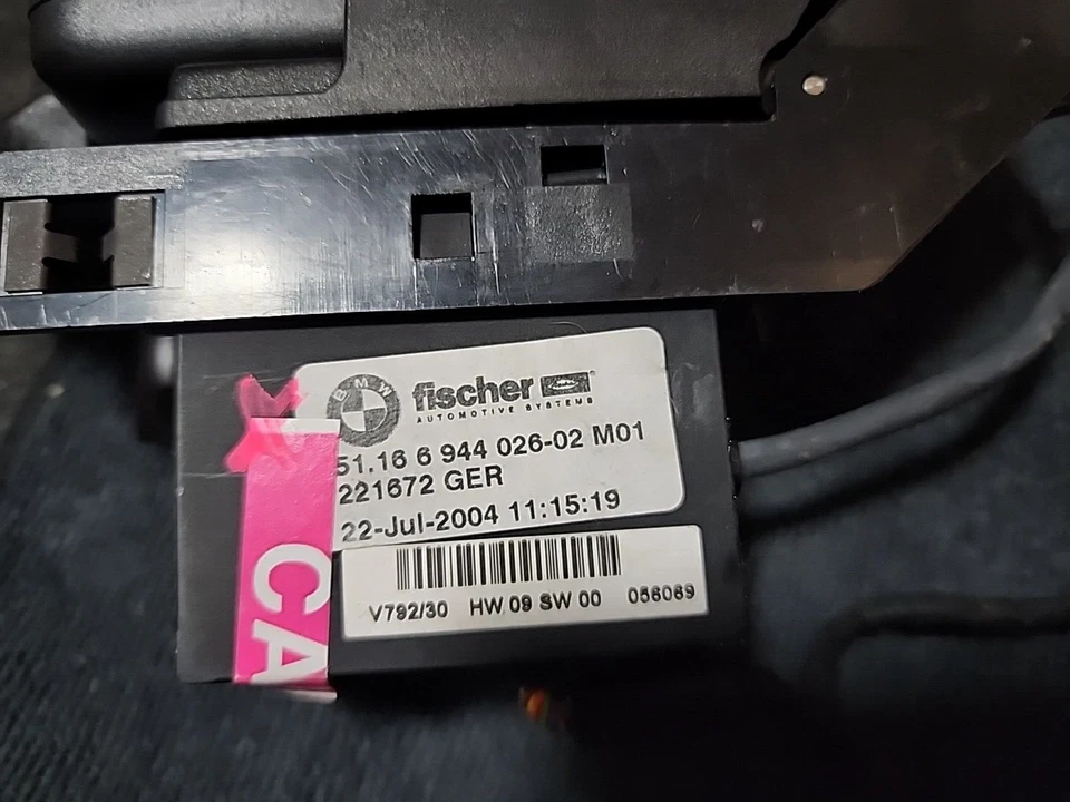 84.11 0 410 144 02-05 BMW Serie 7 E65 745i OEM BTUM módulo bluetooth adaptador # Foto 3 de 4