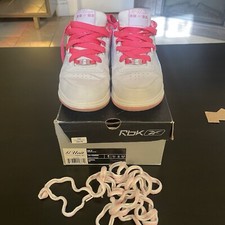 RBK G UNIT G6 II WHITE/PINK/3M SIZE 6 GS CASUAL REEBOK