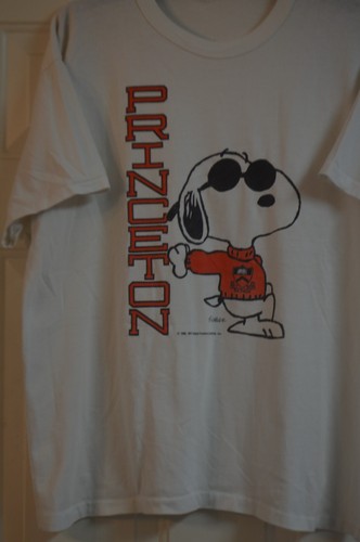 VTG PEANUTS SNOOPY SCHULZ JOE COOL SINGLE STITCH PRINCETON UNIVERSITY SHIRT IVY! - Picture 5 of 13
