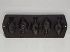 Vintage Lodge Heavy Cast Iron Fish Cornbread Mold Pan USA 5PP2