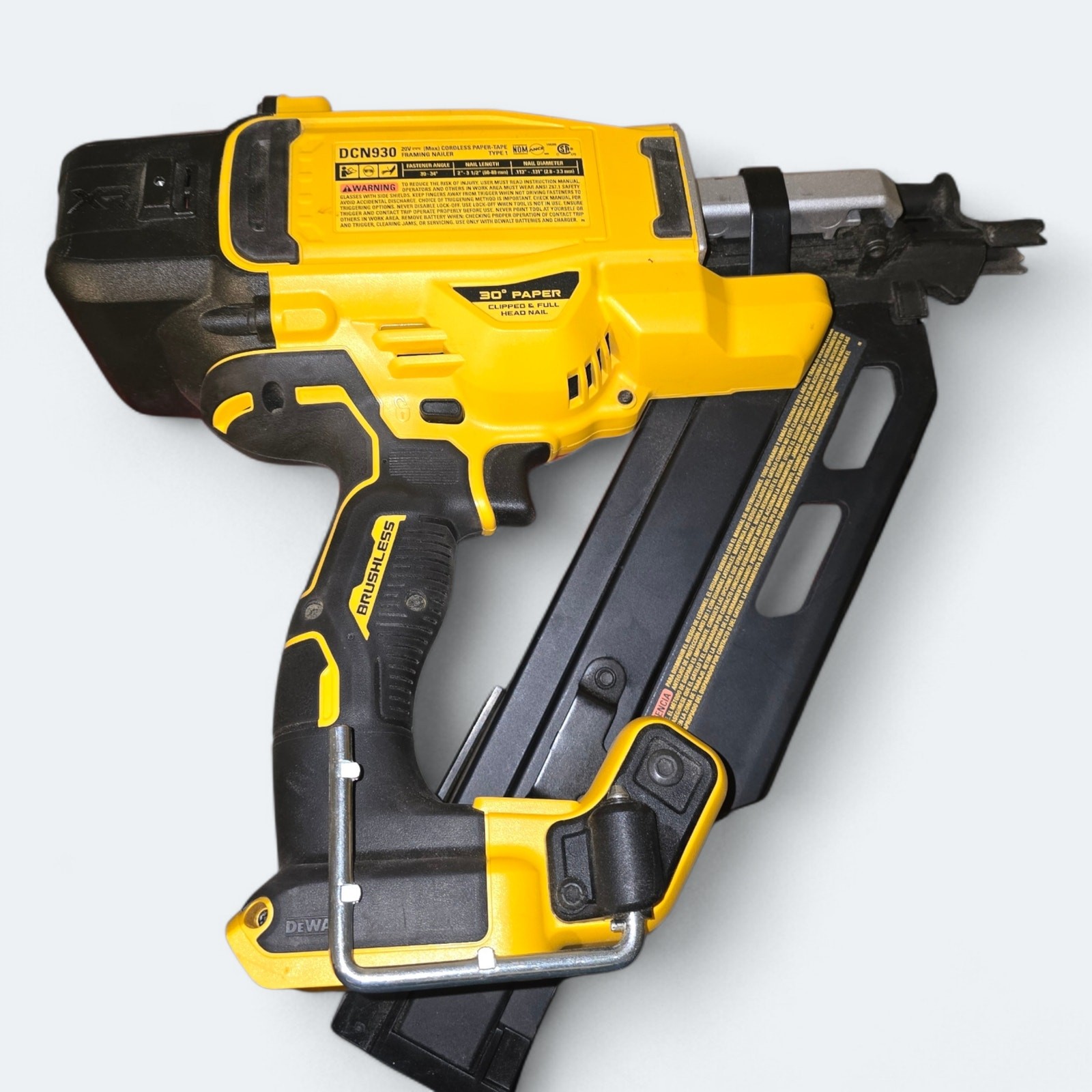 DEWALT 20V MAX XR Brushless 30-Degree Paper Collated Framing Nailer (Tool Only)