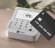 SumUp Solo Lite Card Reader and Portable Payment Machine - FREE CHARGING STATION