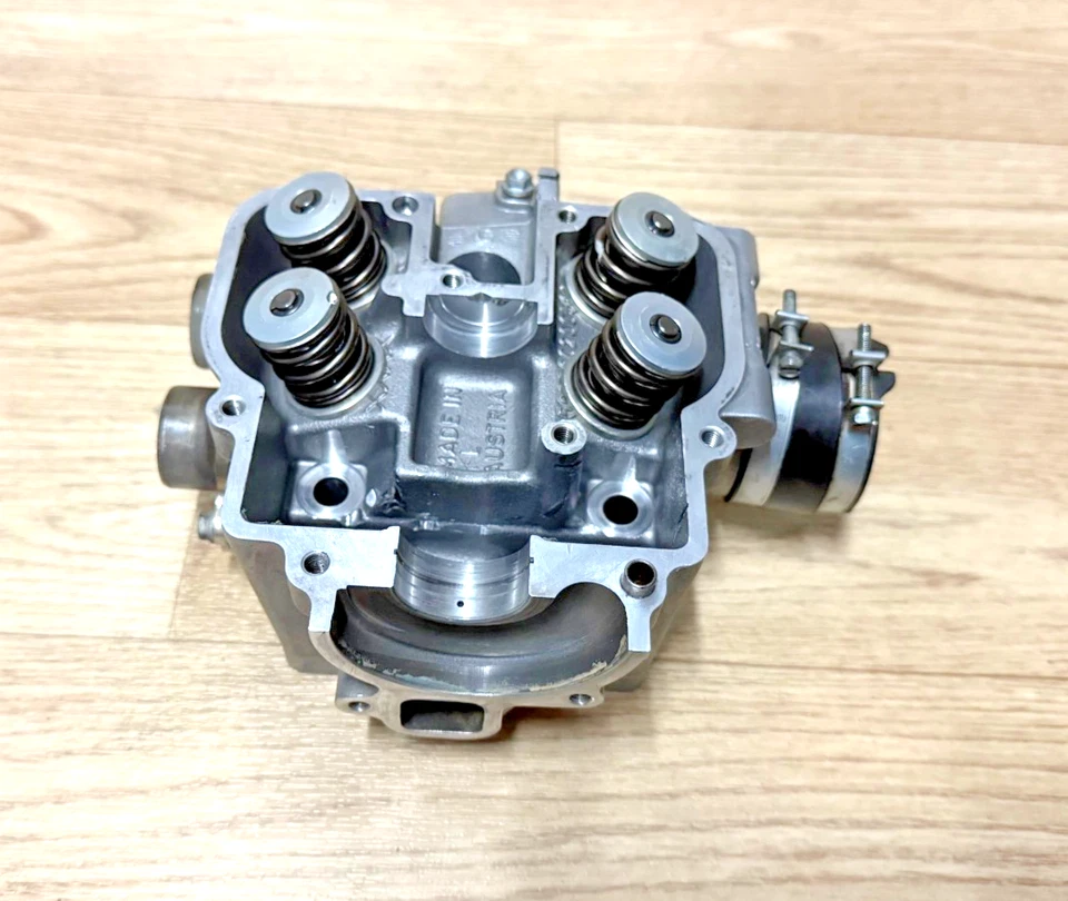 Conjunto de culata KTM 450 525 540 SX SMR SXS 2004-2007 59436020144 Foto 2 de 4