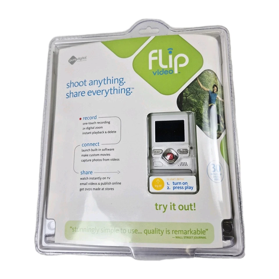 Flip Video F130W White 2x Digital Zoom USB 512MB Memory NEW - Image 2 of 4