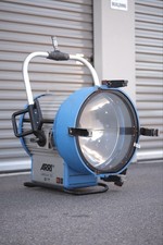 ARRI Arrisun 120 / 12,000 W HMI PAR