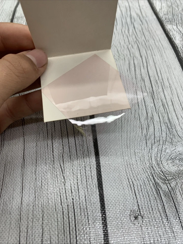 Kodak WRATTEN 1A SKYLIGHT FILTER 2X2 - Image 4 of 4