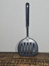 VINTAGE WIDE 5 slotted PLASTIC EKCO U.S.A. SPATULA, 11"  Up to 400 degrees