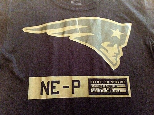 New England Patriots Nike NFL Salute 2 Service Dri-Fit T Shirt SMALL Tom Brady - Picture 5 of 11