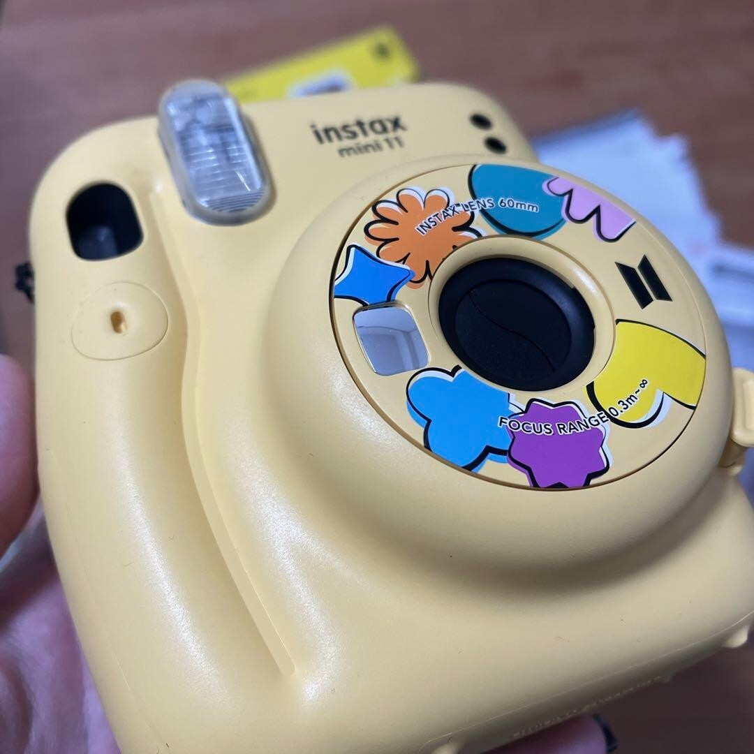 BTS Butter チェキ instax mini 11 本体 BTS Butter Ver Collaboration Polaroid instax Mini 11 Pop