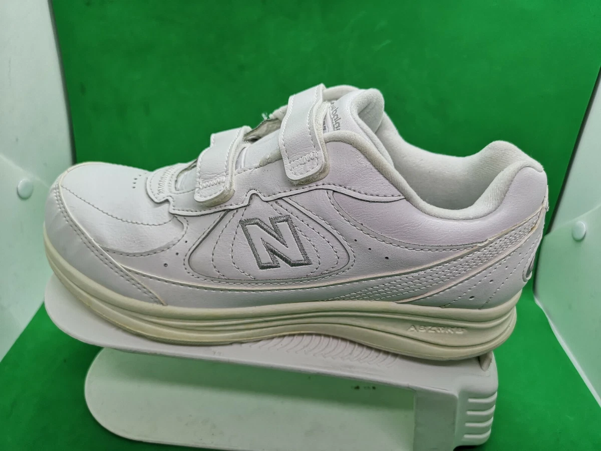 New balance women's deals hook and loop 577