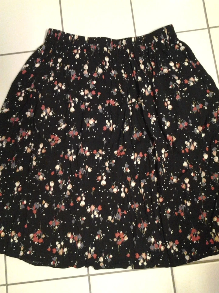 JUPE FLEURIE BLEU FONCE TAILLE XL NEUVE - Photo 2/4