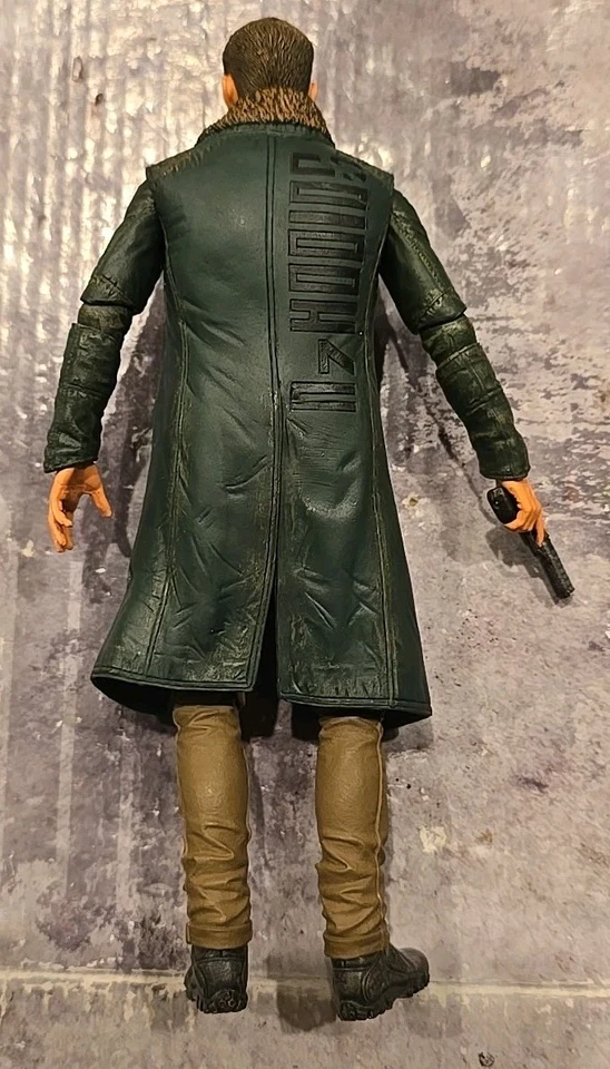 Figura de acción Neca Blade Runner 2049 Oficial K 7" RARA Ryan Gosling  Foto 3 de 3