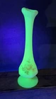 VINTAGE FENTON ART GLASS CUSTARD GLASS HAND PAINTED SIGNED SWUNG VASE