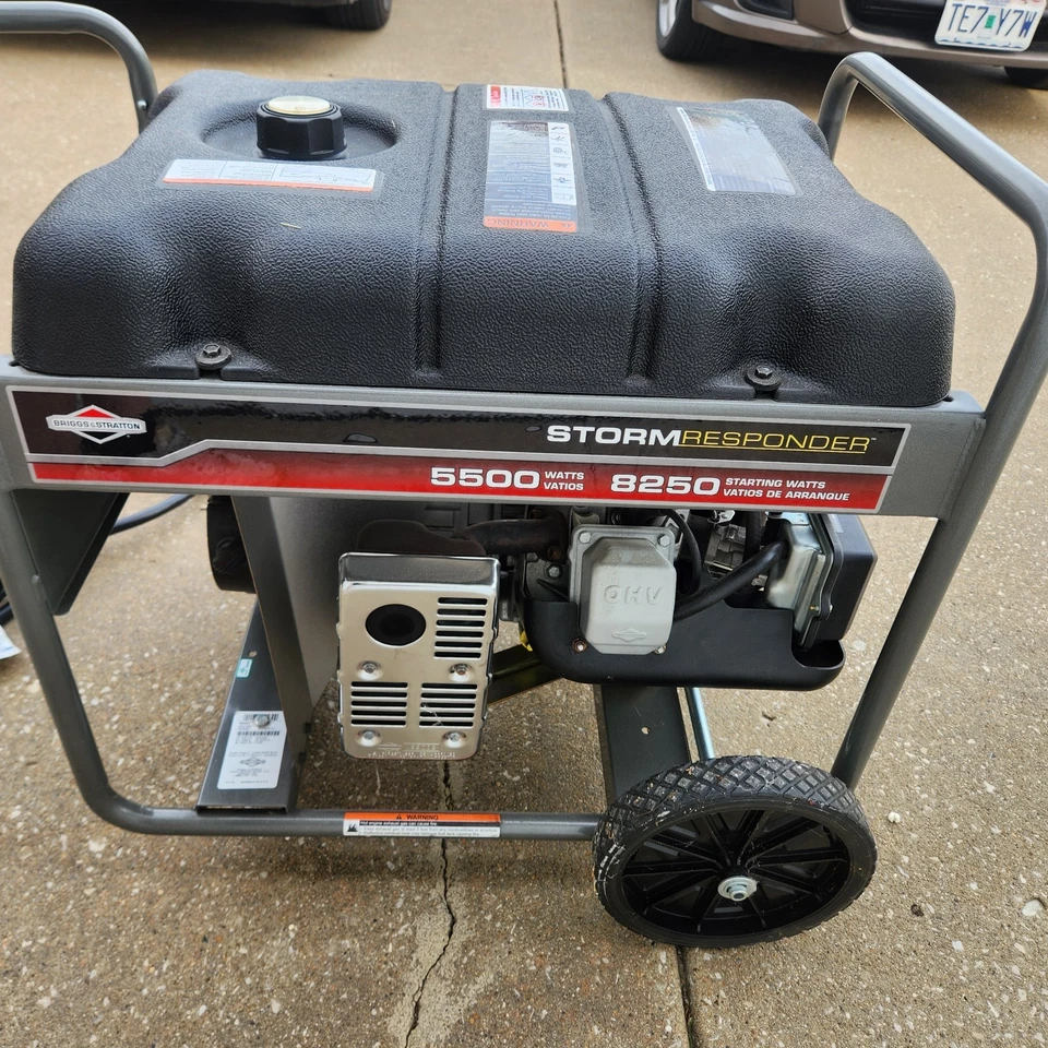 GENERADOR RESPONDEDOR TORMENTAS BRIGGS & STRATTON 5500 VATIOS 8250 (EZ2003359) Foto 2 de 4