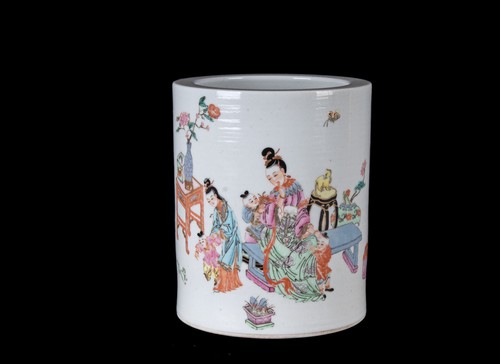 Ein Famille Rose Porzellan Pinseltopf im Stil des 18. Jh., China, 19. Jh., Qing - Bild 13 von 13