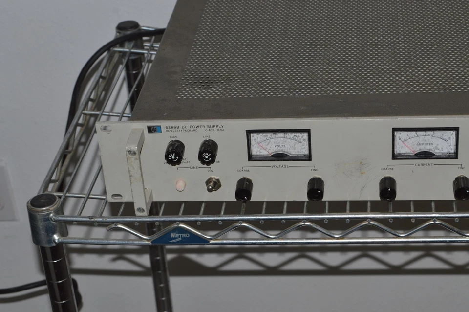 HEWLETT PACKARD HP 6266B DC POWER SUPPLY 0-40 V 0-5A  (RFU31) - Image 2 of 4