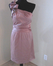 CACHET SIZE 6 WOMENS ONE SHOULDER CHAMPAGNE COLORED COCKTAIL DRESS