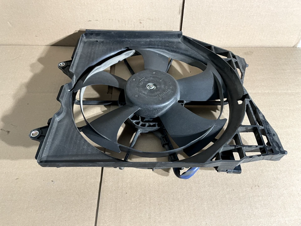 2018-2022 Honda Accord Radiator Cooling Fan PO3 OEM - Imagem 3 de 4