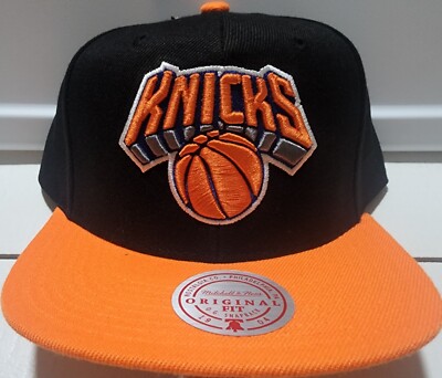 Mitchell & Ness NBA New York Knicks 2 Tone Black/Orange Flat Brim