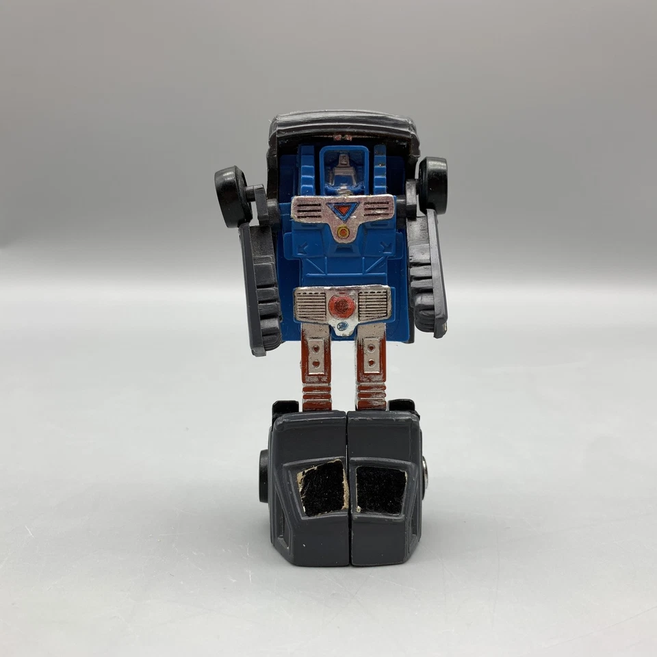 Vintage 1980s Robot Toys Lot Convert-a-Bots Sporty Sedan & Convertors Minivan - Image 2 of 4