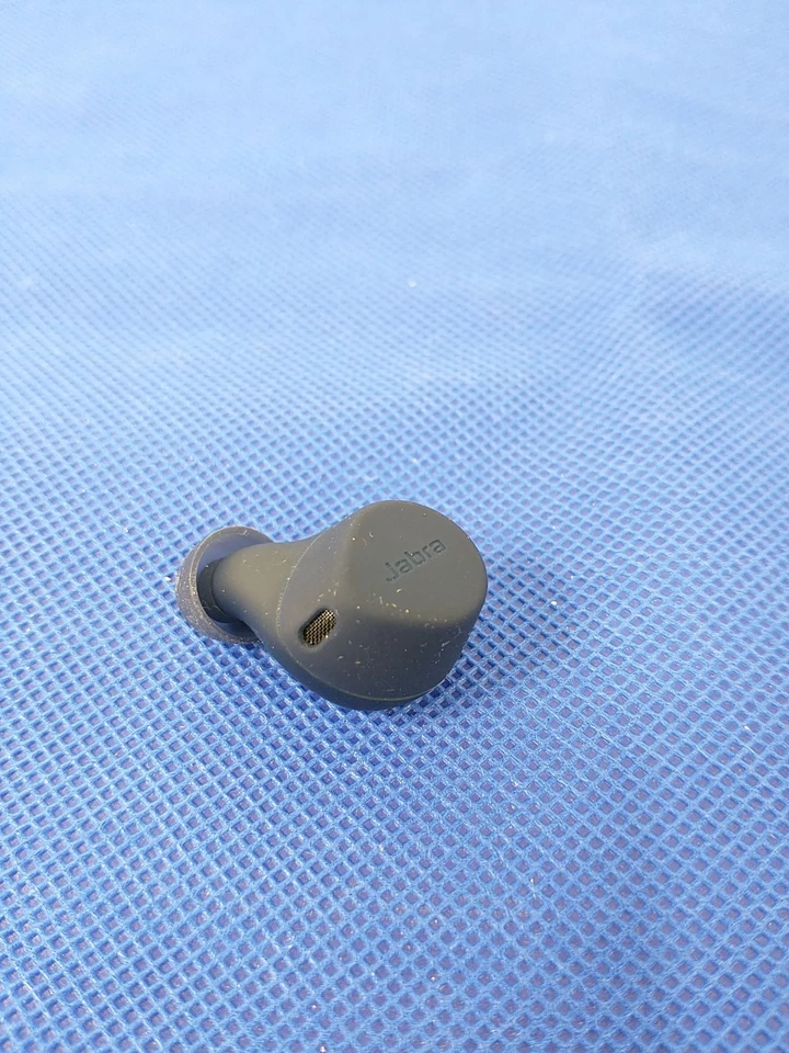 Jabra Elite 7 Active True Wireless LEFT SIDE EARBUD ONLY - Navy - FOR PARTS - Image 3 of 4