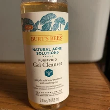 Burt’s Bees Truly Glowing Glow Toner with Vitamin C 12 Oz  Discontinued