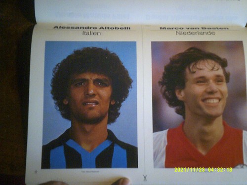 REVUE FOOTBALL  SUPER COUPE EUROPEENNE 1973 1987  BAYERN LIVERPOOL JUVE PORTO - Picture 3 of 11