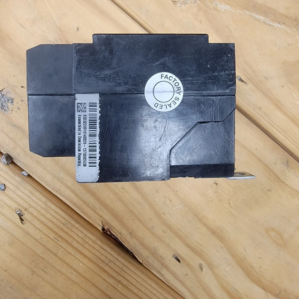 Martillo Cutler GHB3040 3 Polos 40A Marco G NUEVO PANEL EXTRAÍBLE 2024 Versión EATON - Imagen 2 de 4