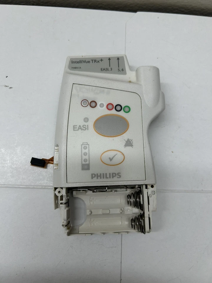 Philips Healthcare Intellivue TRx+ M4841A S02 Telemetry Transmitter Face Part - Image 2 of 4