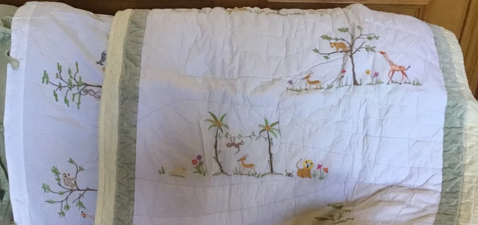 Juego de cama Brandee Danielle Signature Baby Safari YS-1114 Foto 4 de 4