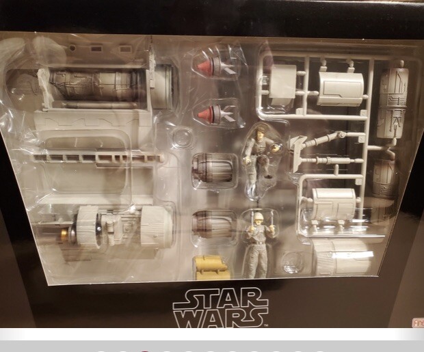 Kotobukiya Star Wars Artfx Crosssection 3D X-Wing Set 1/35 Kotobukiya Star Wars Artfx Crosssection 3D X-Wing Set 1/35