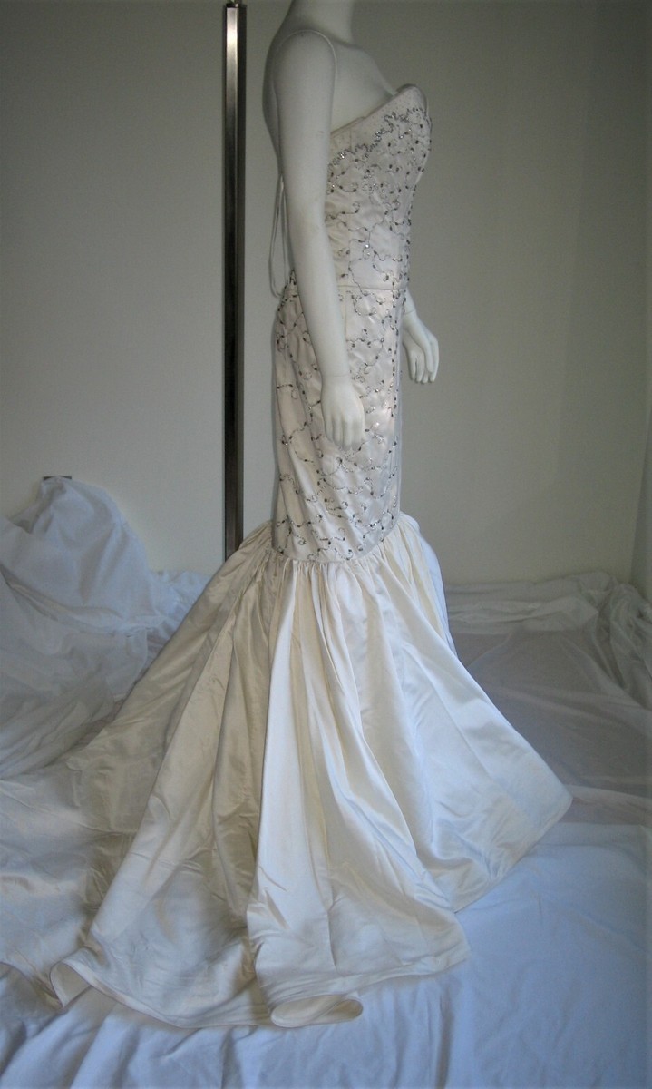 Sweetheart Neckline Fit and Flare Wedding Dress | eBay