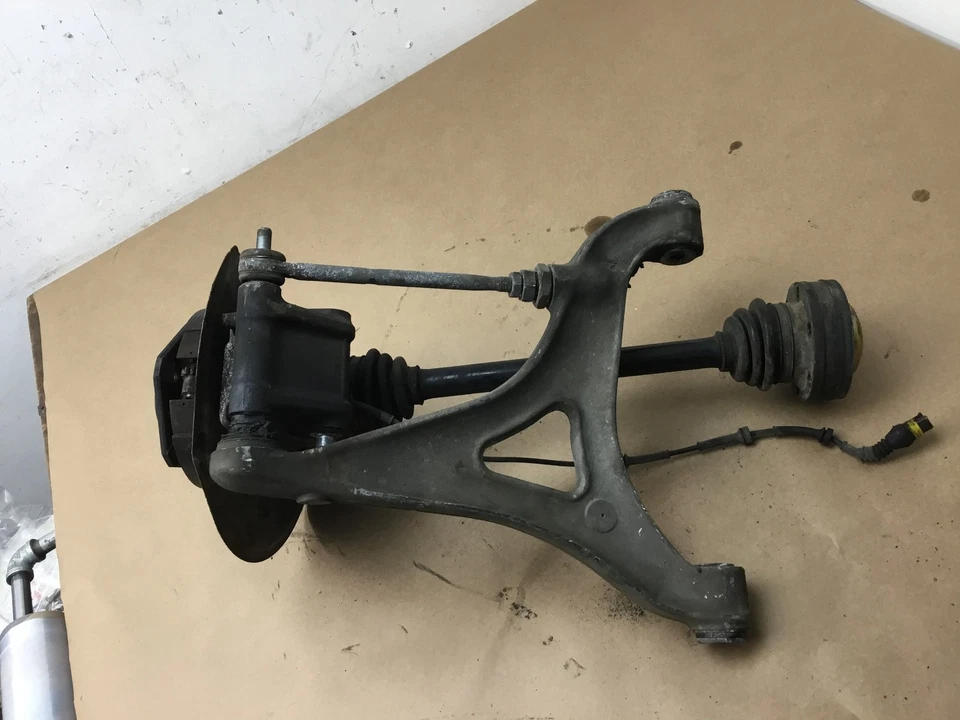 Juego de brazos de control eje nudillo conductor trasero izquierdo Maserati Coupe GT 2003 02-06; Y9 Foto 4 de 4