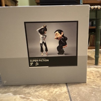 Fools Paradise SUPER FICTION Limited Edition Vinyl Figure Set (2 Figures)