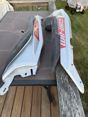 Can Am Maverick X3 XRS Turbo Rear Fender &deflector Right Passenger Hyper Silver