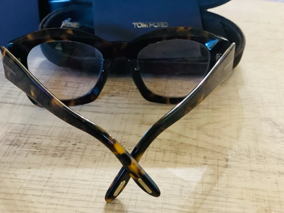 NUEVAS GAFAS TOM FORD GUILLIANA TF1083 9 52T- 52-22-140-3 Hechas en Italia Foto 3 de 4
