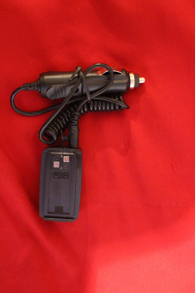 A-H 27 CHEROKEE POWER CORD ADAPTER - Image 2 of 2