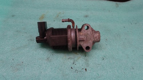 VW Golf V 1K1 AGR Ventil Abgasrückführung 06A131501J