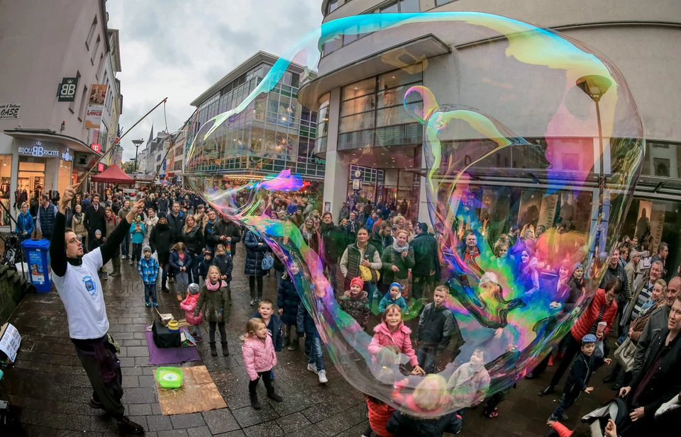 10L RIESEN SEIFENBLASEN Geburtstag Hochzeit Party Fest Riesenseifenblasen Spiel - Bild 3 von 4