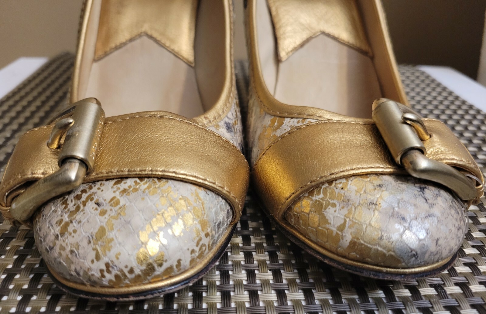 Michael Kors 8 M Python Print Gold Round Toe Pump… - image 3