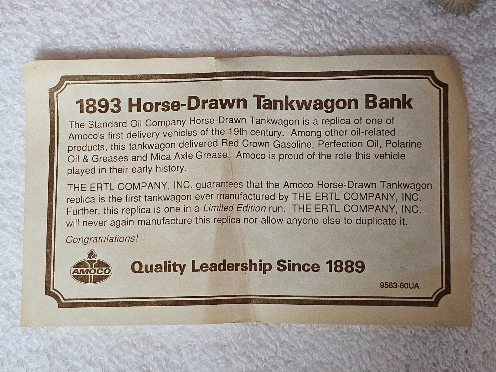 Ertl 1893 Horse Drawn Diecast Tankwagon Bank Amoco Crown Gasoline Standard Oil
