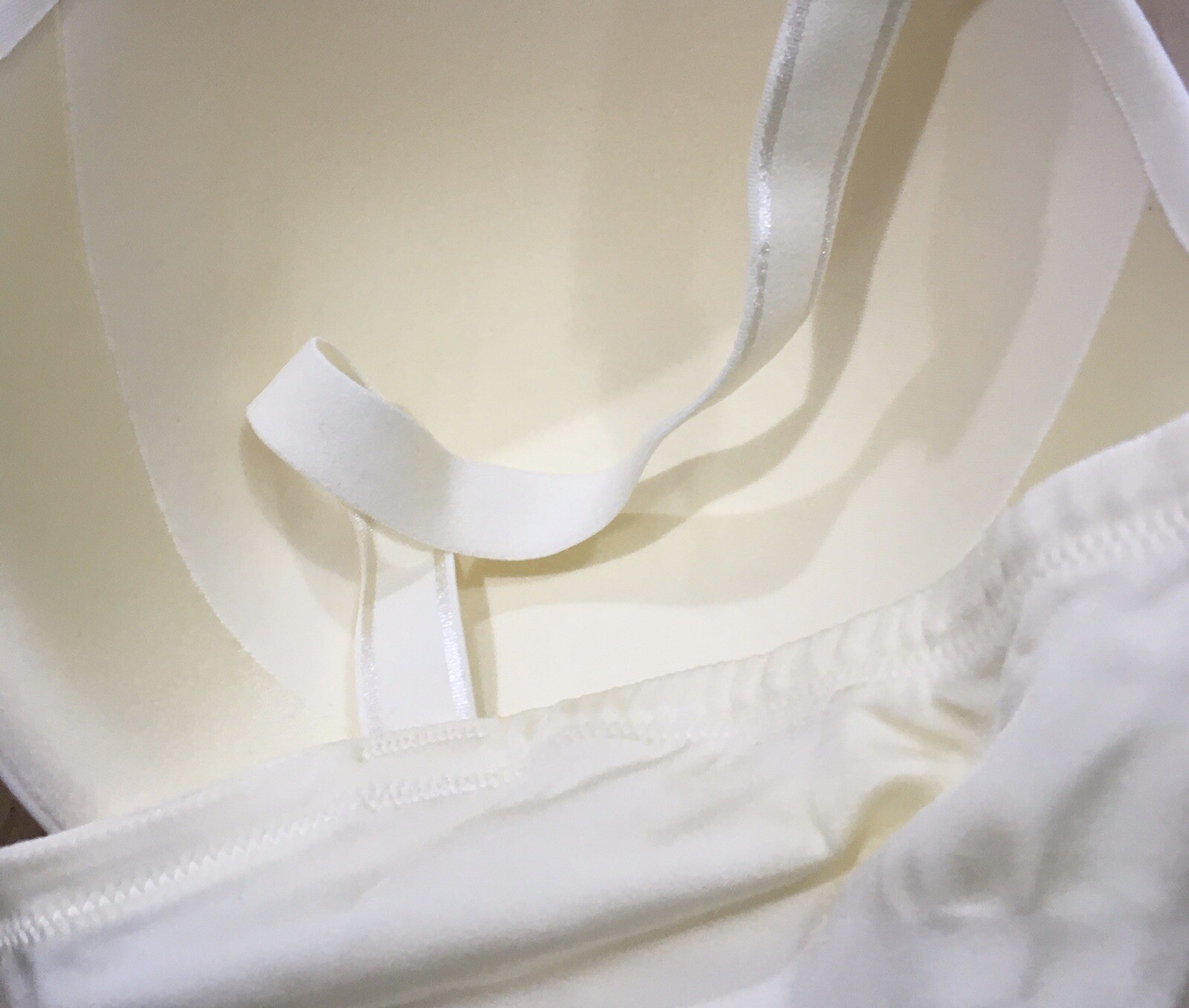 Warner’s Full Coverage Padded Adjustable Lightwei… - image 5