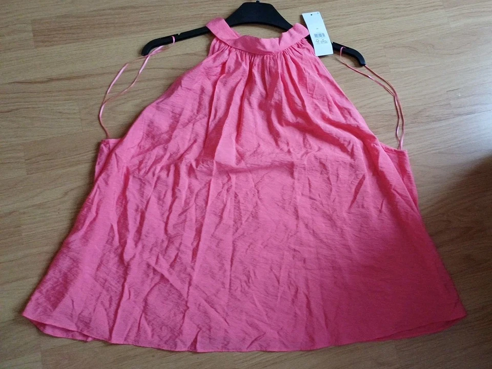 Ladies Coral, Pink Halter Neck Tie Back Blouse Size 24 By George - Image 2 of 4